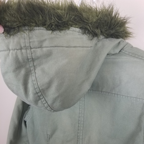 Abercrombie & Fitch army green hooded jacket - Picture 4 of 7